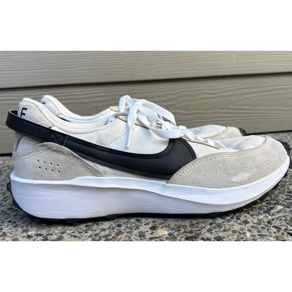 Nike Waffle Debut Womens Sail White Black Sneakers DH9523-102 Size 11